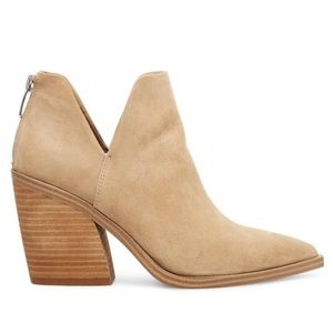 NIB Steve Madden Suede Bootie